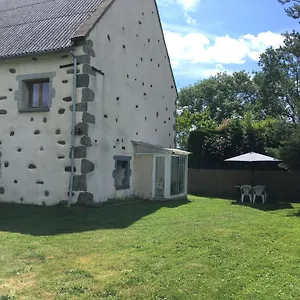 Rural - Grange Des Pres Blancs Chaîne Des Puys Lodge